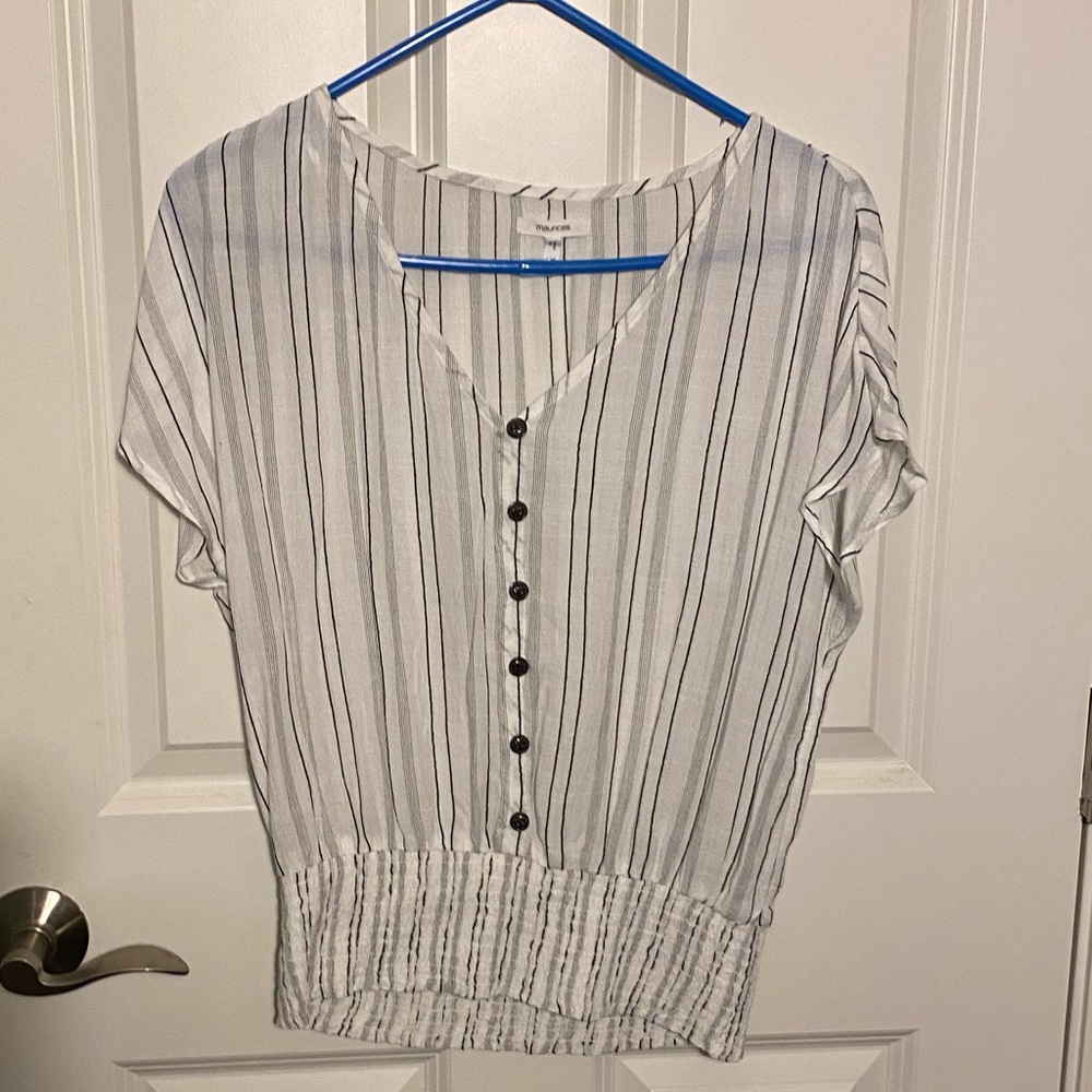 Top with stripes buttons, Size Small, Maurices